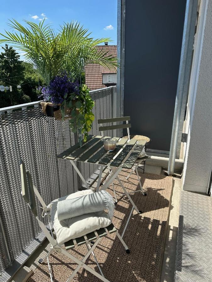 Stilvolles Und Modernes Appartement Mit Sonnigem Balkon In Flughafen- Und Messenaehe 31 لينفلدن اشتردين المظهر الخارجي الصورة